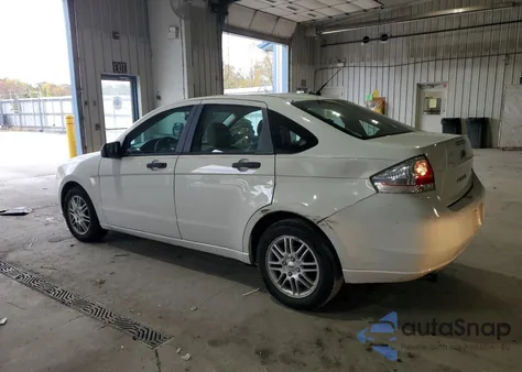 2010 Ford Focus Se z USA, uszkodzony, nr VIN 1FAHP3FN7AW235681